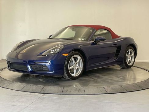 Certified 2023 Porsche 718 Boxster image 1