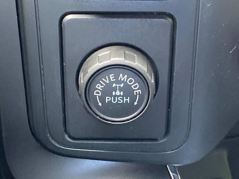 Used 2025 Ford F150 STX w/ Equipment Group 200A RWD image 26