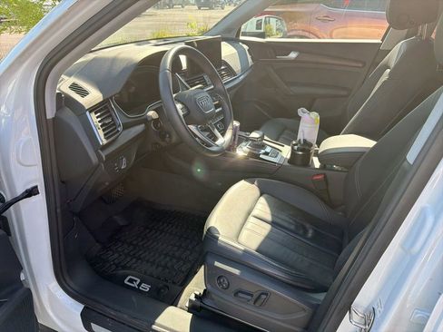 Used 2023 Audi Q5 2.0T Premium Plus w/ Premium Plus Package AWD/4WD image 7