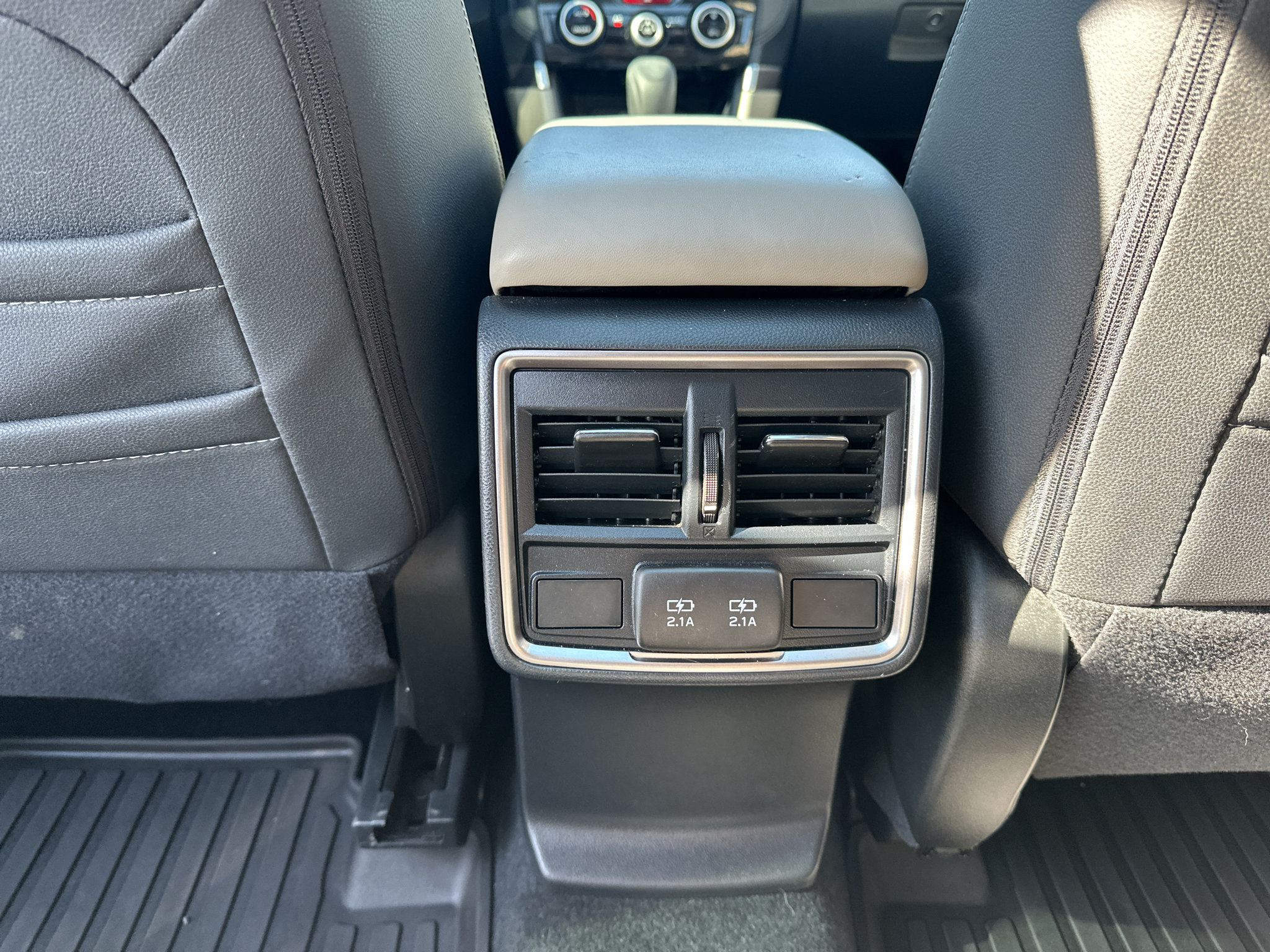 Used 2022 Subaru Forester Premium AWD/4WD image 25