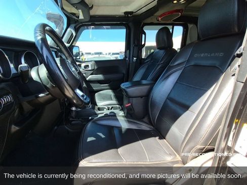Used 2020 Jeep Gladiator Overland AWD/4WD image 11