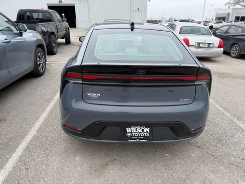 Used 2026 Toyota Prius XLE image 3