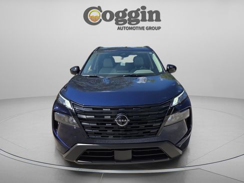 New 2026 Nissan Rogue SV FWD image 8