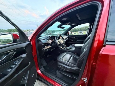Used 2022 Chevrolet Traverse RS AWD/4WD image 10