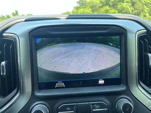 Used 2021 Chevrolet Silverado 1500 LT w/ LPO, Dark Essentials Package RWD image 20