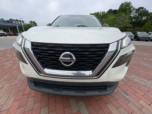 Used 2021 Nissan Rogue S FWD image 5