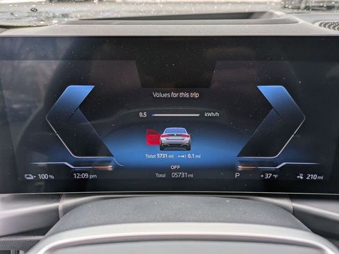 Used 2025 BMW i4 xDrive40i w/ Premium Package image 11