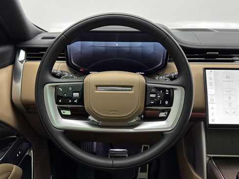 Used 2025 Land Rover Range Rover Long Wheelbase SE image 15