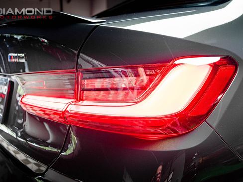 Used 2025 BMW M3 w/ M Carbon Exterior Package RWD image 68