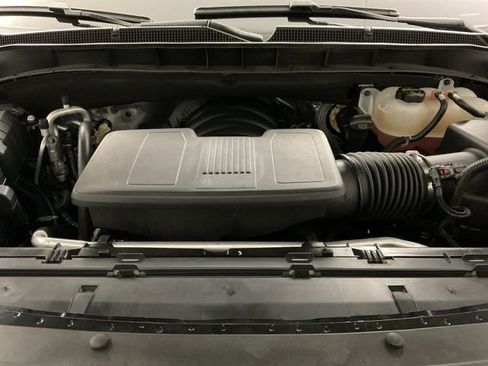 Certified 2025 Chevrolet Tahoe LT image 25