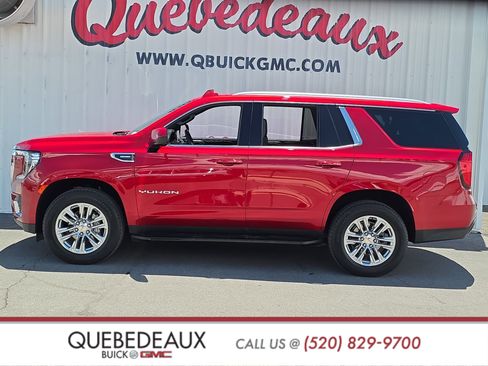 Used 2024 GMC Yukon SLE w/ Gmc Pro Safety Plus Package AWD/4WD image 4