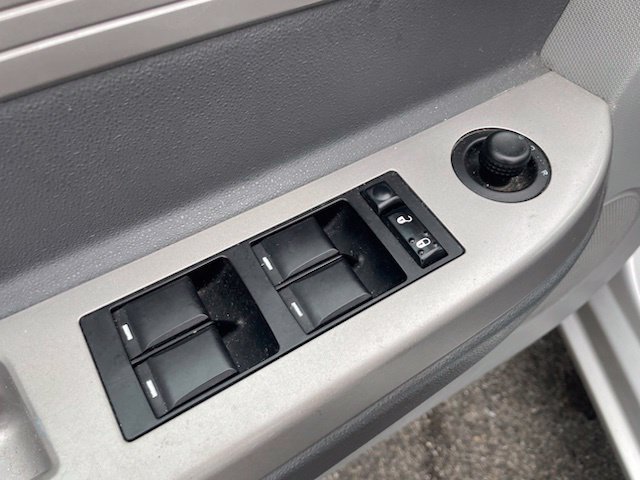 Used 2008 Chrysler Sebring LX FWD image 13