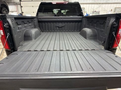 Certified 2023 Chevrolet Silverado 1500 RST image 25