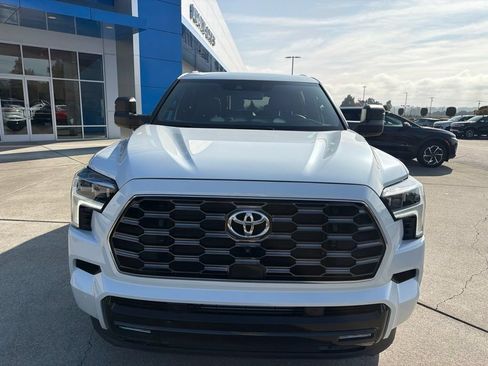 Used 2025 Toyota Sequoia Limited AWD/4WD image 9