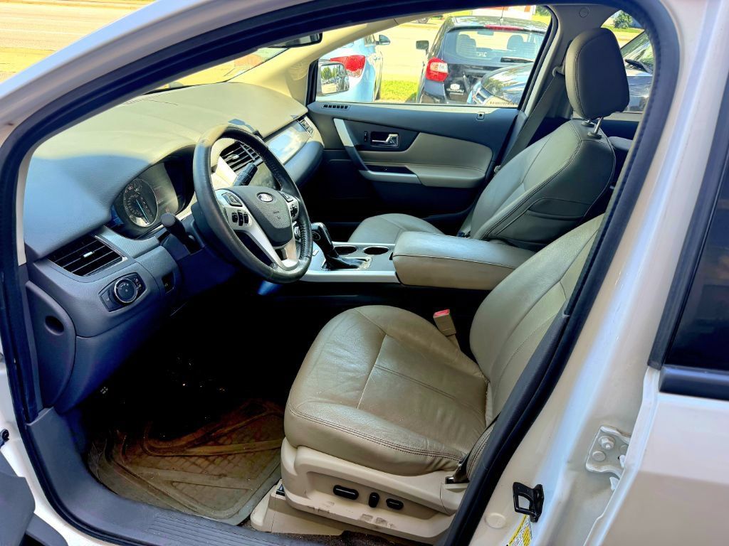 Used 2014 Ford Edge SEL w/ Equipment Group 205A FWD image 4
