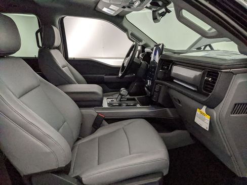 New 2025 Ford F150 Lightning Flash image 25