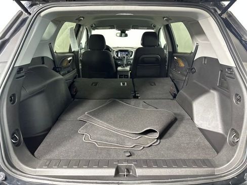 Used 2021 GMC Terrain SLE image 26