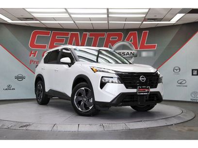 Used 2024 Nissan Rogue SV w/ SV Premium Package