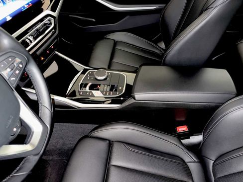 Certified 2023 BMW 330i xDrive 330i xDrive w/ Driving Assistance Package image 19