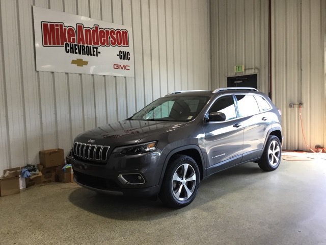 Used 2019 Jeep Cherokee Limited AWD/4WD image 1