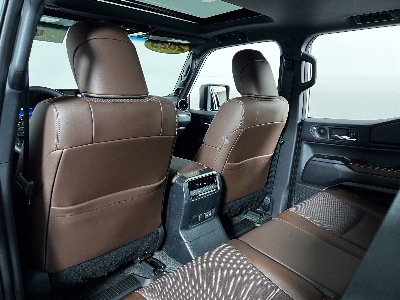 Certified 2025 Toyota Land Cruiser w/ Premium Package AWD/4WD image 25