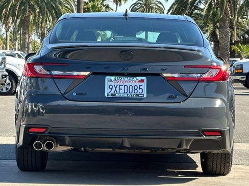 Used 2026 Toyota Camry SE FWD image 5