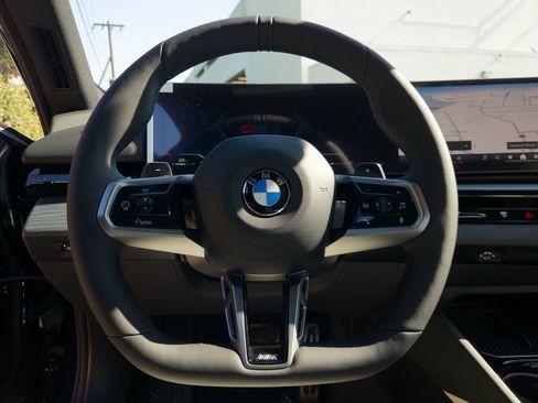 New 2026 BMW 530i 530i w/ M Sport Package image 11