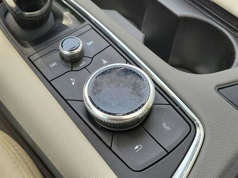 Certified 2023 Cadillac XT5 Premium Luxury FWD image 52