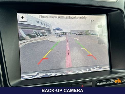 Used 2019 Ford Explorer XLT w/ Equipment Group 201A FWD image 21