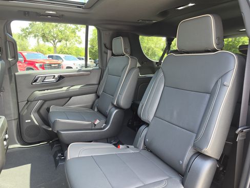 New 2026 Chevrolet Suburban Premier w/ Sun And Tow Package RWD image 25
