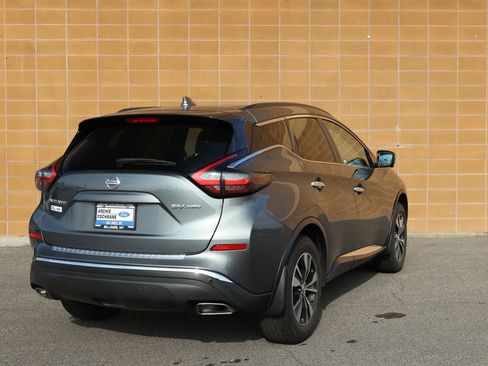 Used 2020 Nissan Murano SV w/ Premium Package AWD/4WD image 2