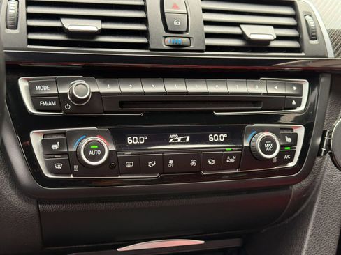Used 2016 BMW M4 Coupe RWD image 27