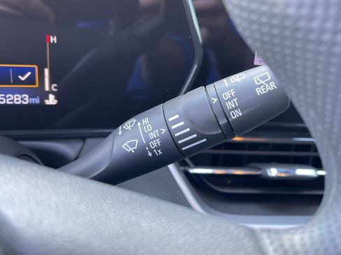 Used 2025 Chevrolet TrailBlazer LT image 21