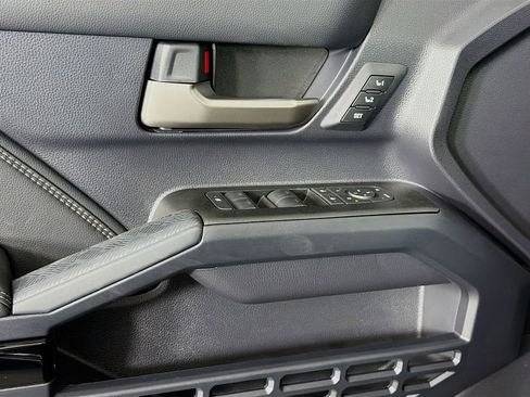 New 2026 Toyota 4Runner Limited AWD/4WD image 22