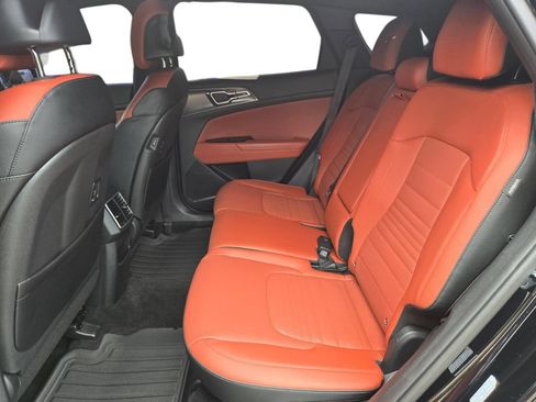 Certified 2025 Kia Sportage SX FWD image 20