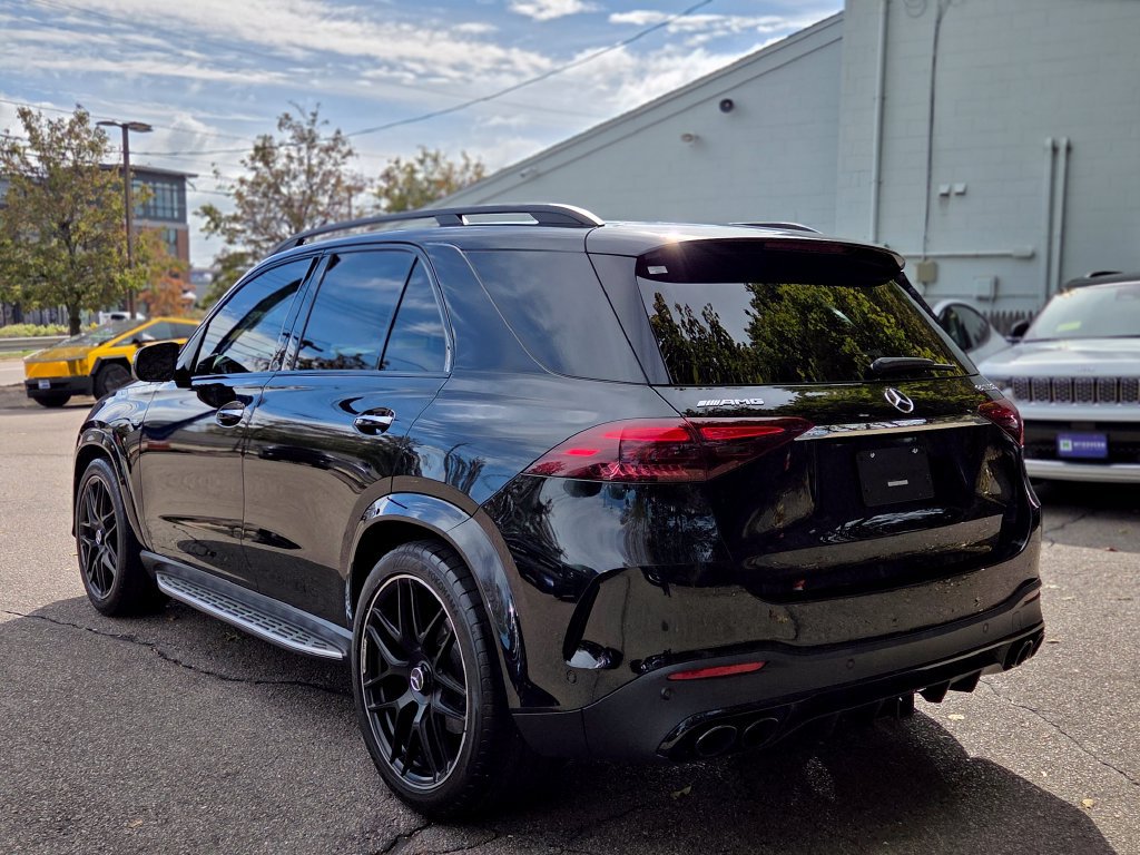Used 2024 Mercedes-Benz GLE 53 AMG 4MATIC image 4