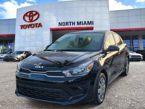 Used 2023 Kia Rio LX FWD image 2