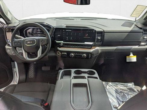 New 2025 GMC Sierra 2500 SLE w/ Max Trailering Package AWD/4WD image 3