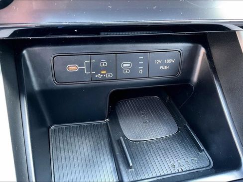 Used 2025 Hyundai Tucson SEL AWD/4WD image 33
