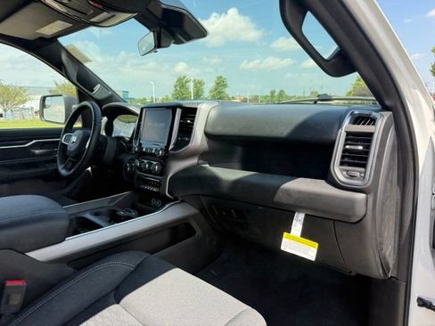 New 2026 RAM 1500 Big Horn AWD/4WD image 10