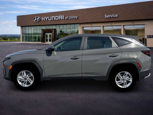 New 2026 Hyundai Tucson SE AWD/4WD image 3