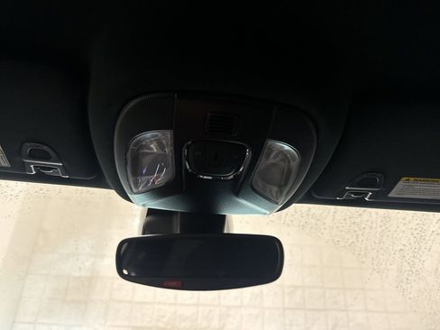 New 2026 Jeep Compass Latitude image 33