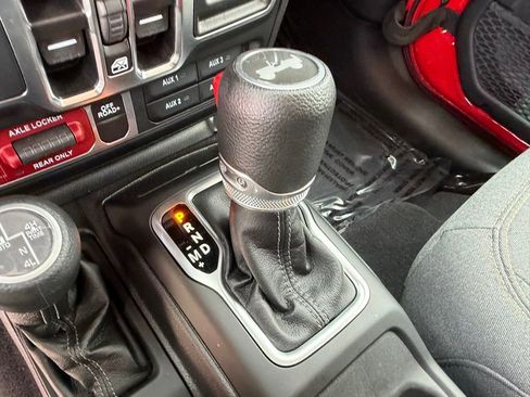 Used 2025 Jeep Wrangler Unlimited Sport S 4xe image 30