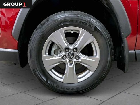 Used 2022 Toyota RAV4 XLE image 10