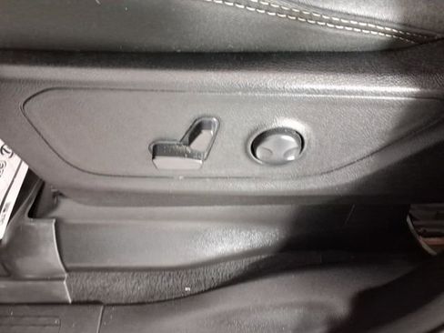 Used 2023 RAM 1500 Big Horn AWD/4WD image 13