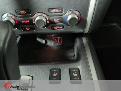 Used 2019 Nissan Pathfinder SL image 23