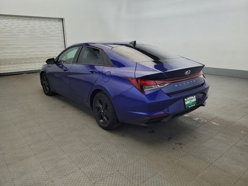 Used 2023 Hyundai Elantra SEL image 5