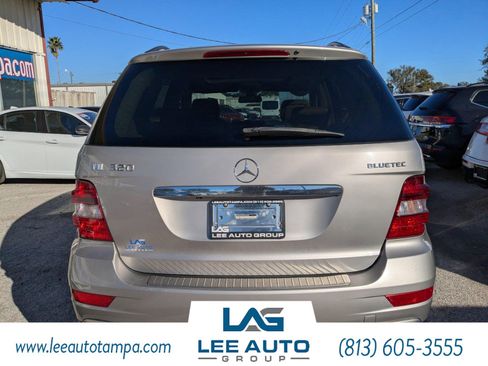 Used 2009 Mercedes-Benz ML 320 BlueTEC 4MATIC image 4