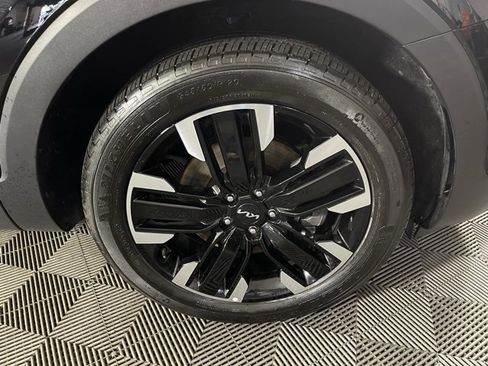 Used 2023 Kia Telluride SX image 32