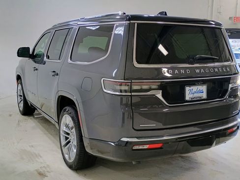 Used 2023 Jeep Grand Wagoneer Series II AWD/4WD image 5